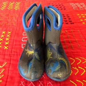 Bogs boots Dino 🦖